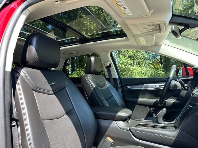 Used 2017 Cadillac XT5 Luxury AWD/4WD image 23