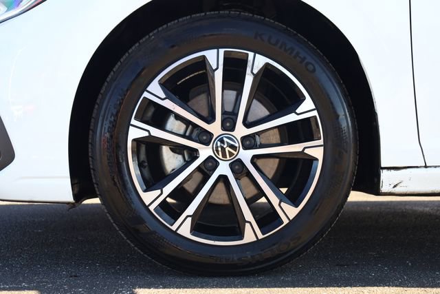 Used 2025 Volkswagen Jetta Sport image 8