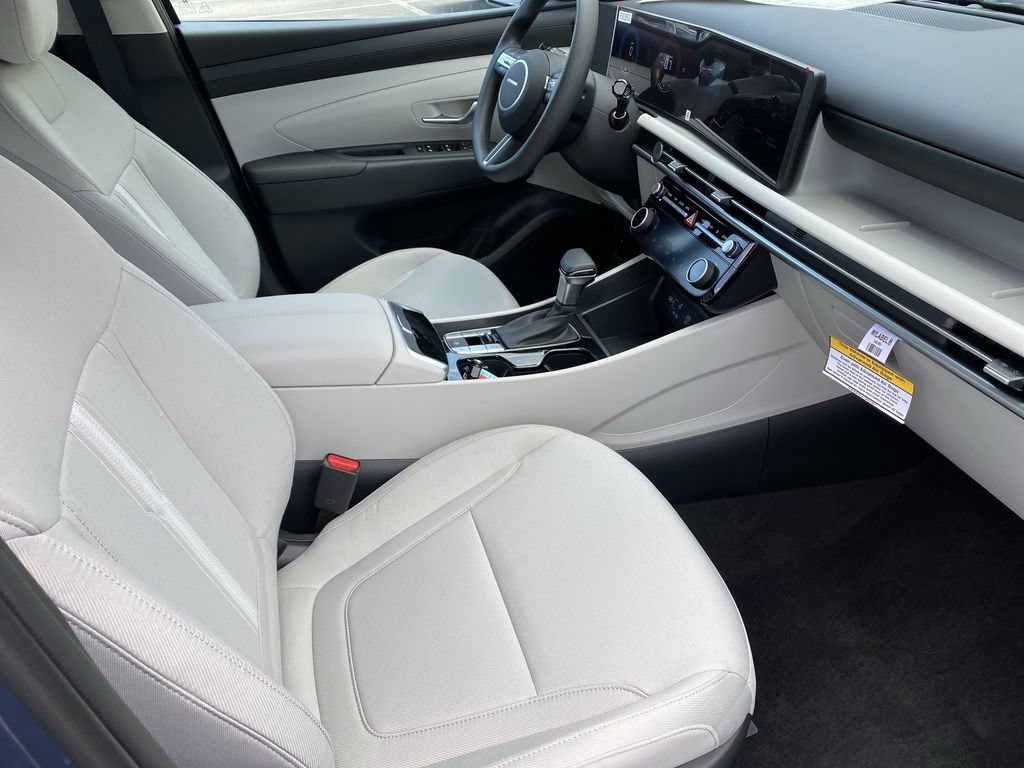 New 2026 Hyundai Tucson SEL Plus w/ Tow & Go Package FWD image 34