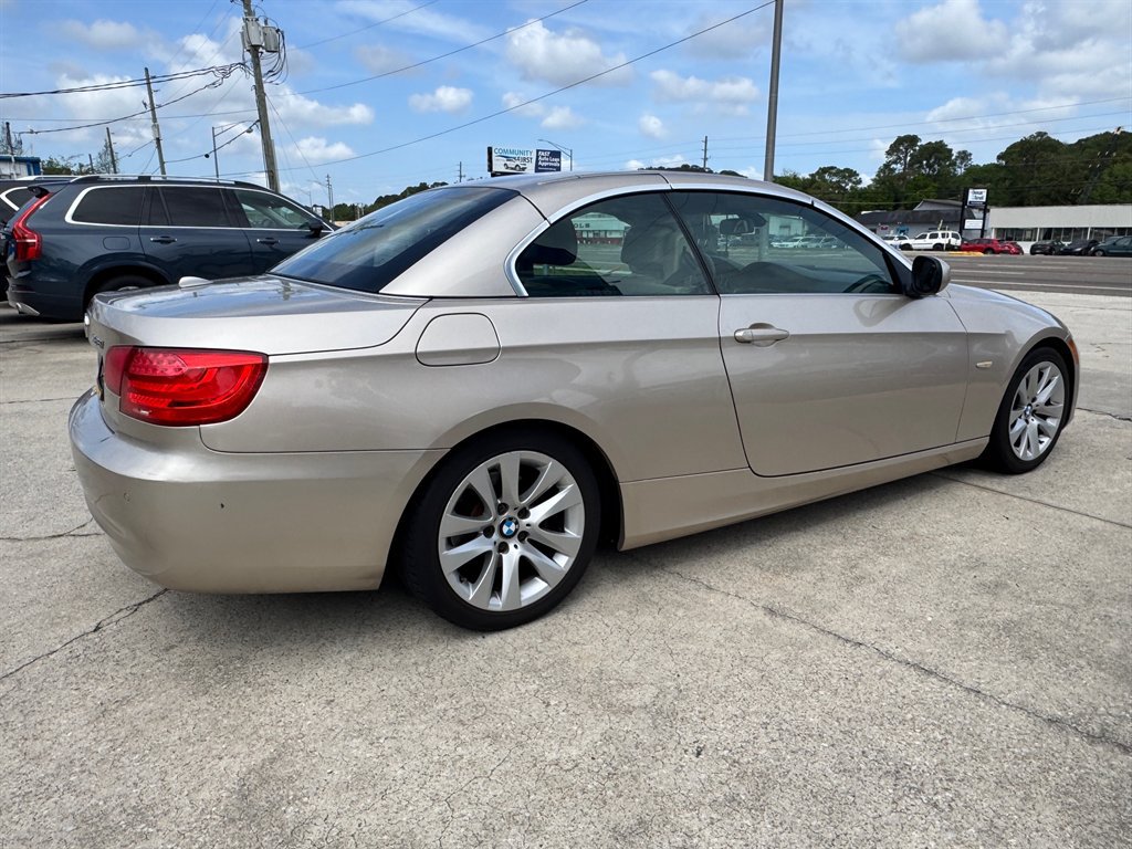 Used 2012 BMW 328i Convertible RWD image 7
