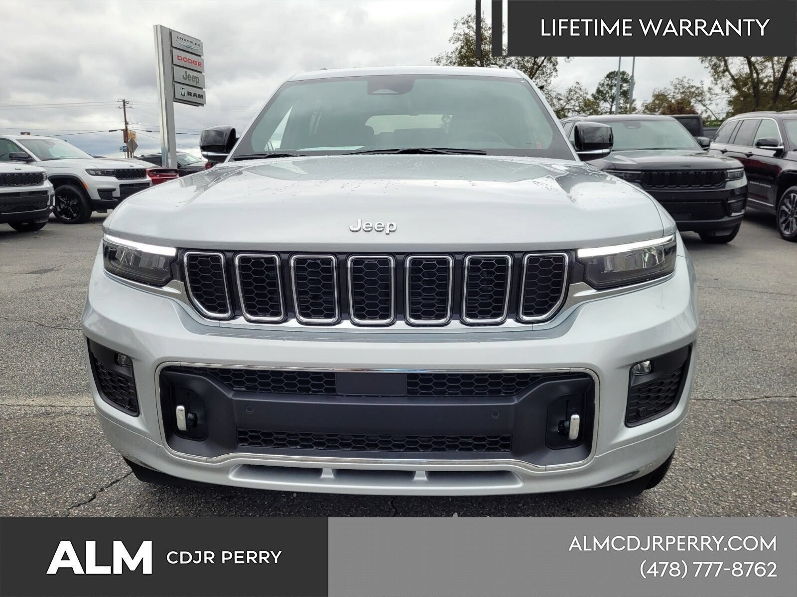 New 2025 Jeep Grand Cherokee L Overland w/ Luxury Tech Group IV AWD/4WD image 21