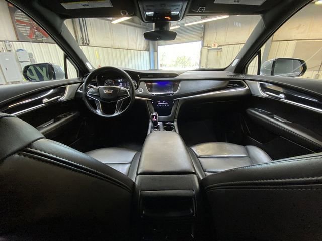 Used 2025 Cadillac XT5 Premium Luxury AWD/4WD image 21