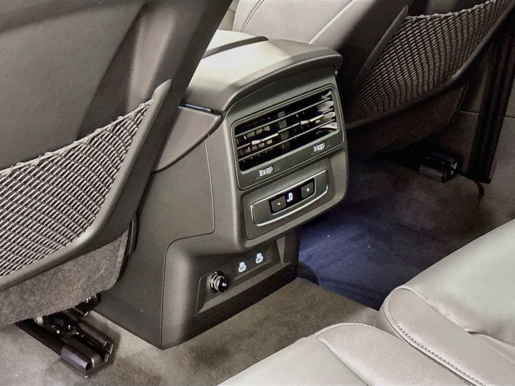 New 2026 Audi Q7 2.0T Premium Plus AWD/4WD image 17