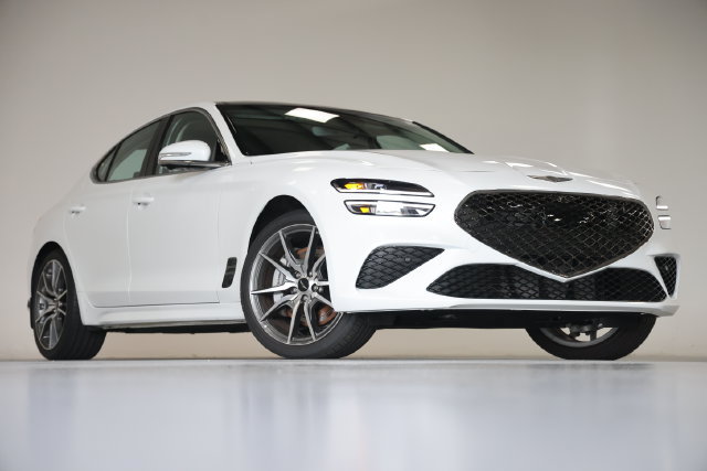 New 2026 Genesis G70 2.5T Prestige