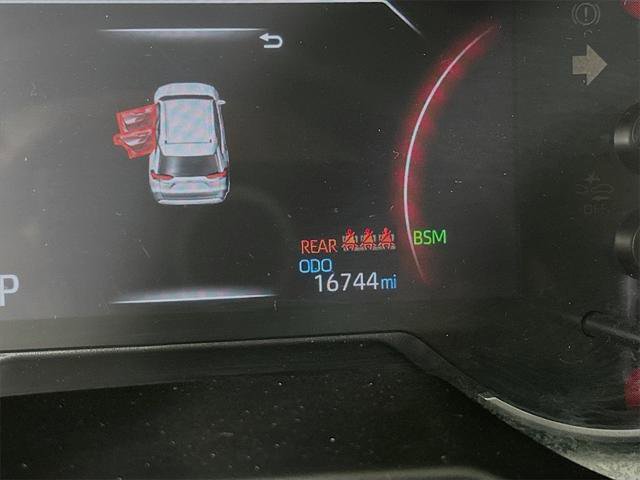 Certified 2025 Toyota RAV4 XLE image 17