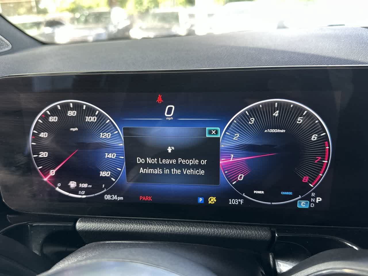 Used 2025 Mercedes-Benz GLA 250 4MATIC w/ Winter Package image 16