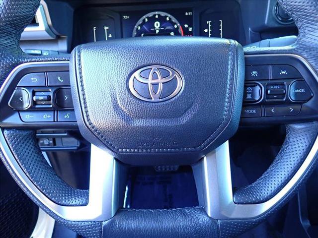 Certified 2025 Toyota Tacoma SR5 AWD/4WD image 14