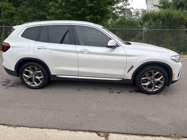 Used 2024 BMW X3 xDrive30i w/ Premium Package AWD/4WD image 4