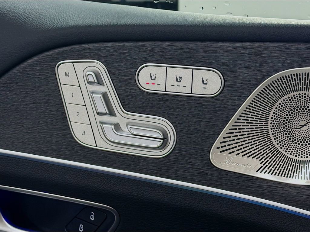 Used 2026 Mercedes-Benz GLS 450 4MATIC image 24