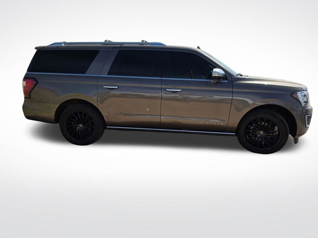 Used 2019 Ford Expedition Max Platinum AWD/4WD image 4