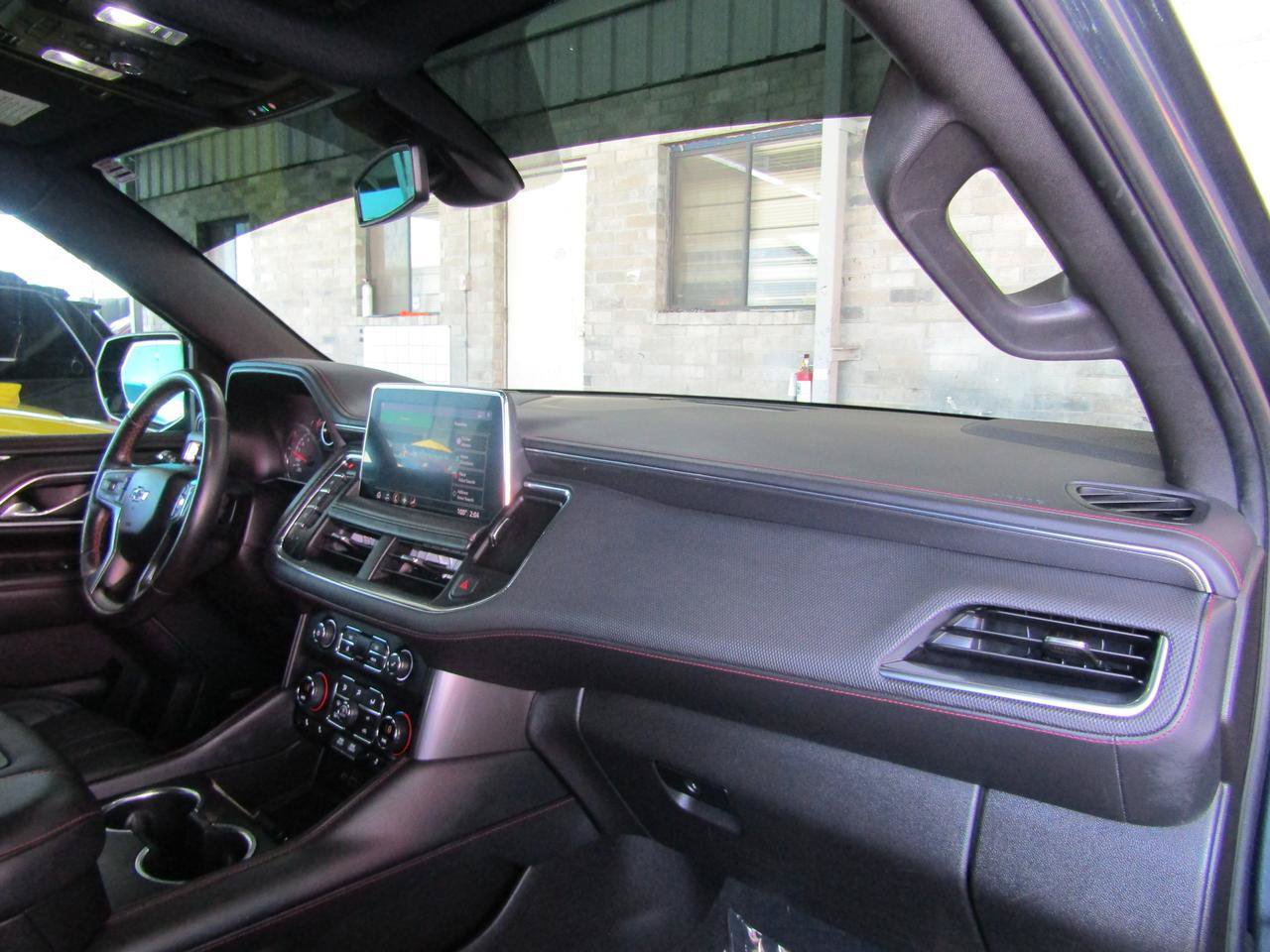 Used 2021 Chevrolet Tahoe RST w/ Luxury Package AWD/4WD image 12