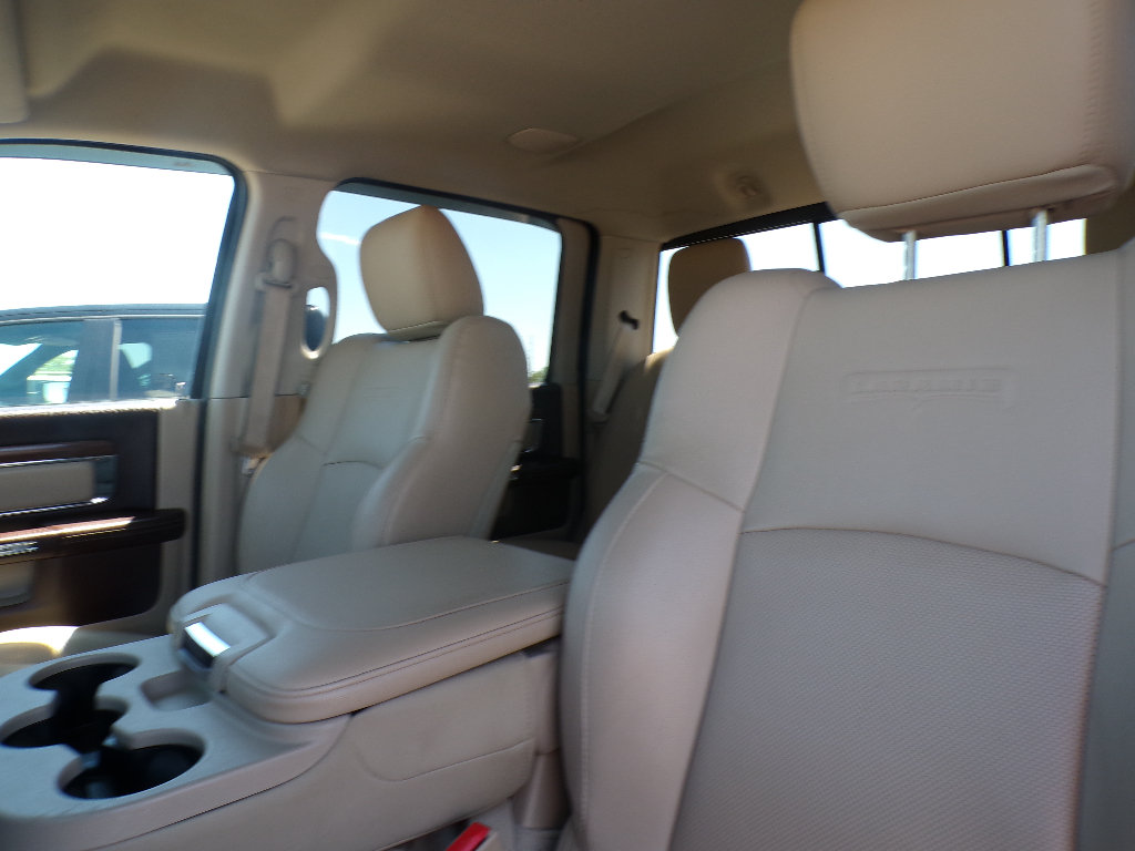 Used 2016 RAM 1500 Laramie w/ Protection Group AWD/4WD image 15