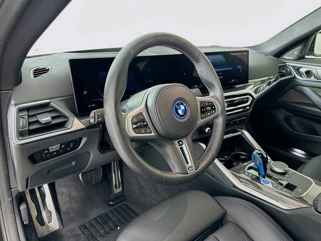 Certified 2022 BMW i4 M50 image 9