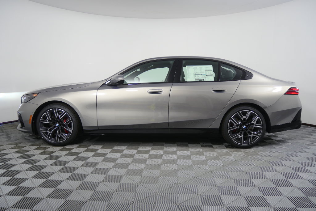 New 2027 BMW 530i w/ M Sport Package RWD image 7