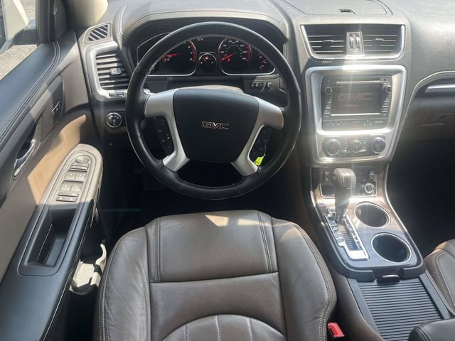 Used 2017 GMC Acadia Limited SLT FWD image 17
