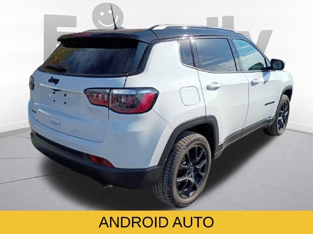 Used 2022 Jeep Compass Latitude w/ Convenience Group AWD/4WD image 5