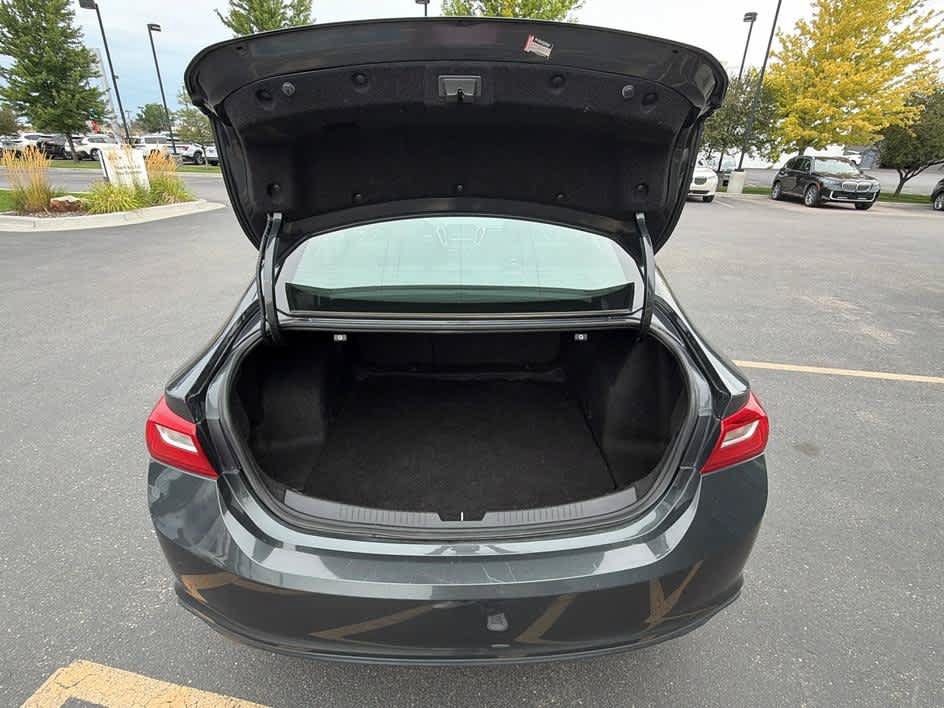 Used 2018 Chevrolet Malibu LT FWD image 9