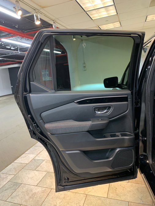 Used 2025 Honda Pilot Sport image 37