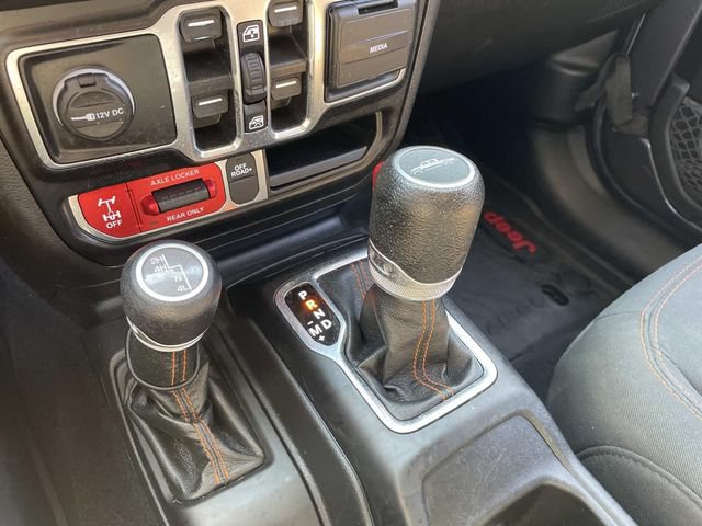 Used 2021 Jeep Gladiator Mojave w/ LED Lighting Group AWD/4WD image 29