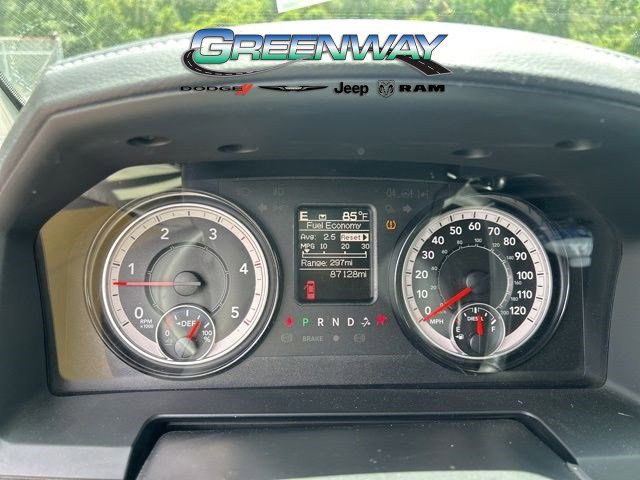 Used 2018 RAM 2500 Big Horn w/ Sport Appearance Group AWD/4WD image 16