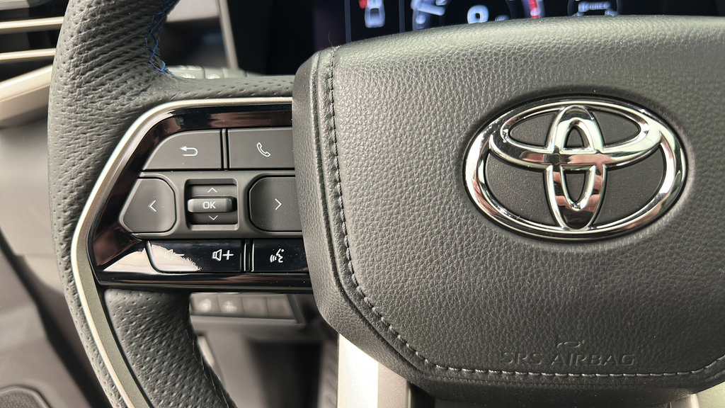 Used 2026 Toyota Tundra Platinum AWD/4WD image 22