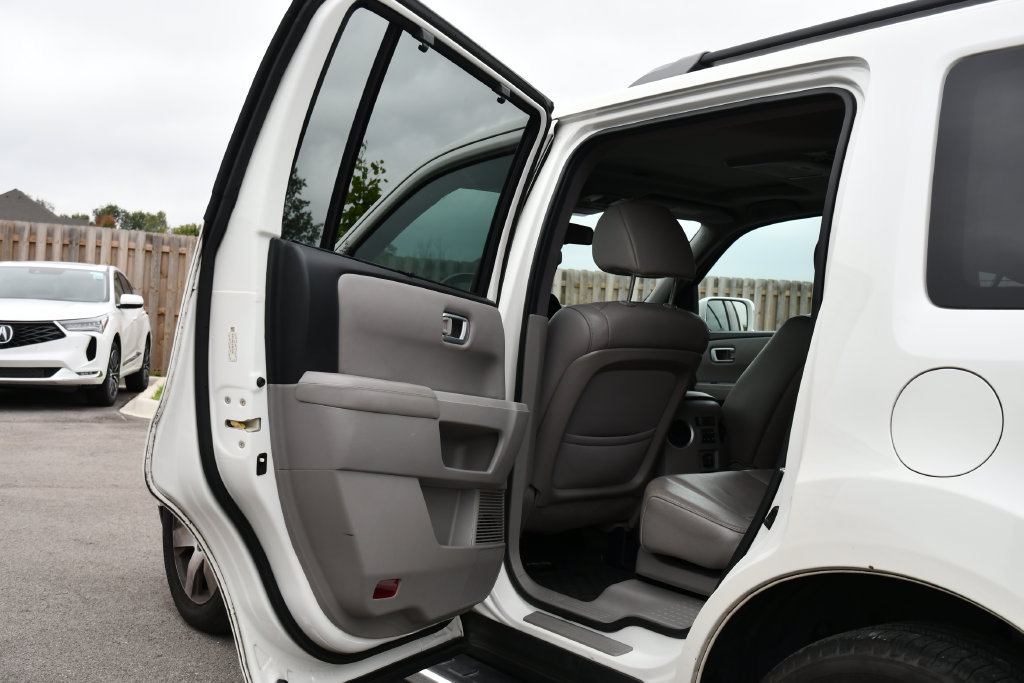 Used 2014 Honda Pilot Touring image 20