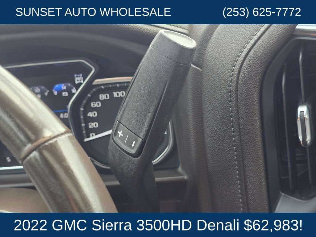 Used 2022 GMC Sierra 3500 Denali w/ Denali Ultimate Package AWD/4WD image 31
