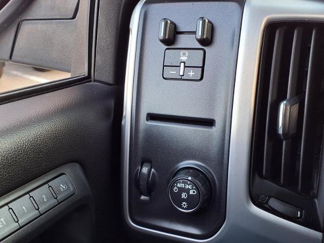 Used 2018 GMC Sierra 1500 SLT w/ Enhanced Driver Alert Package image 14