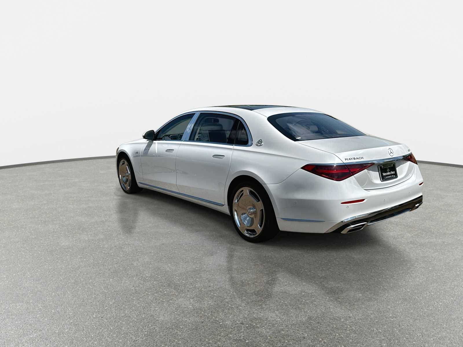 Used 2024 Mercedes-Benz Maybach S 680 4MATIC image 6