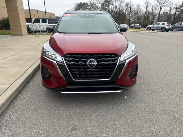 Used 2023 Nissan Kicks SR w/ SR Premium Package image 7
