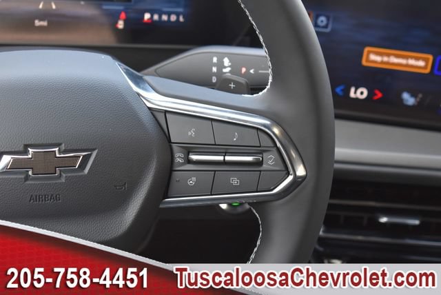 New 2027 Chevrolet Traverse LT w/ Midnight/Sport Edition FWD image 24