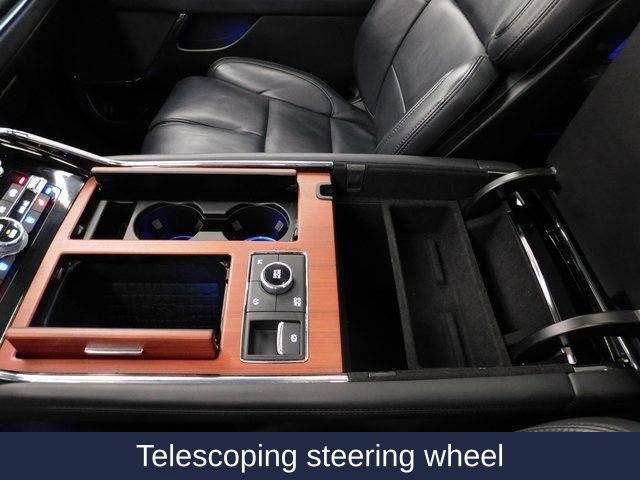 Used 2024 Lincoln Navigator Reserve image 44