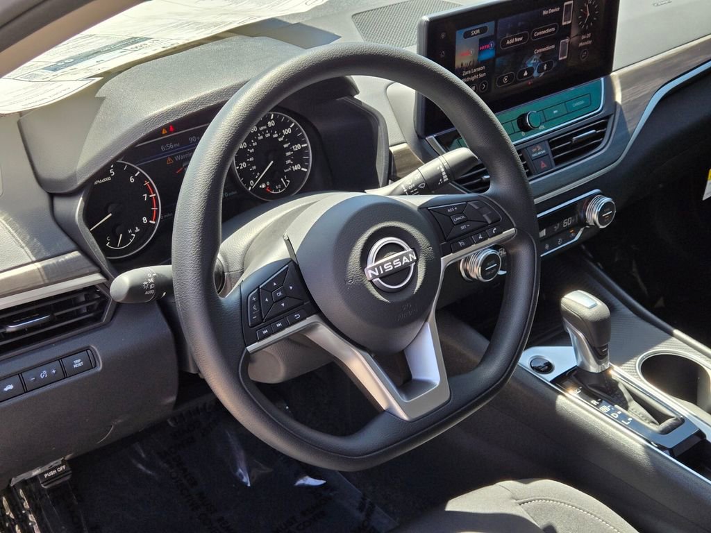 New 2026 Nissan Altima 2.5 SV w/ SV Special Edition Package FWD image 11