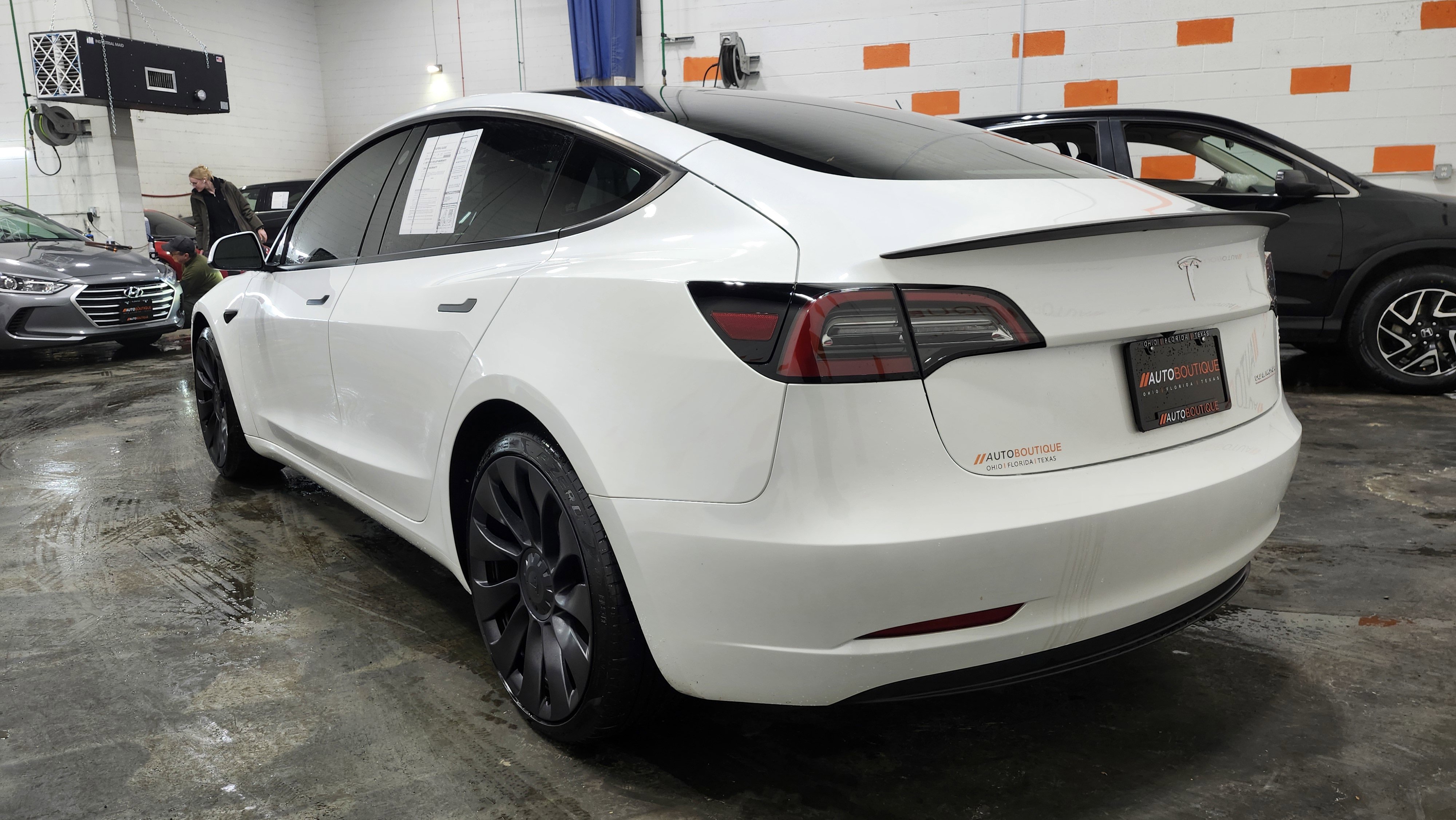 Used 2023 Tesla Model 3 Performance image 14