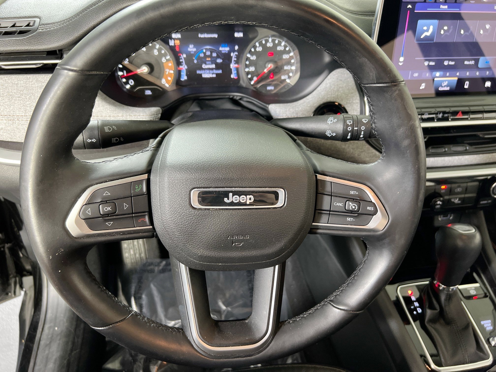 Used 2022 Jeep Compass Latitude AWD/4WD image 11