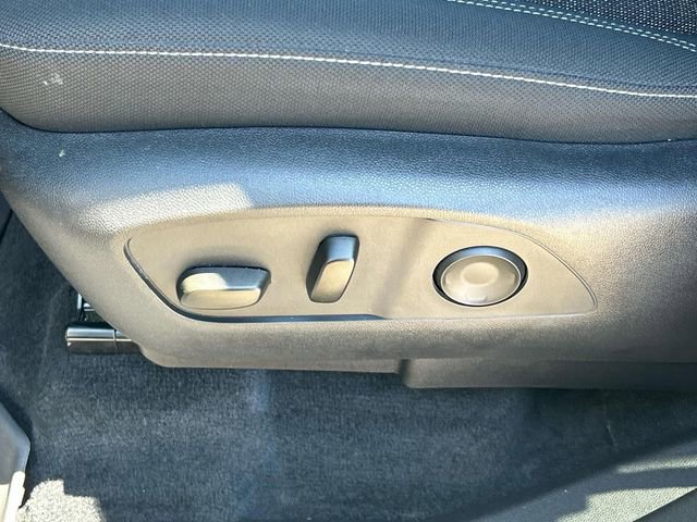 Certified 2024 Chevrolet Traverse LT FWD image 30