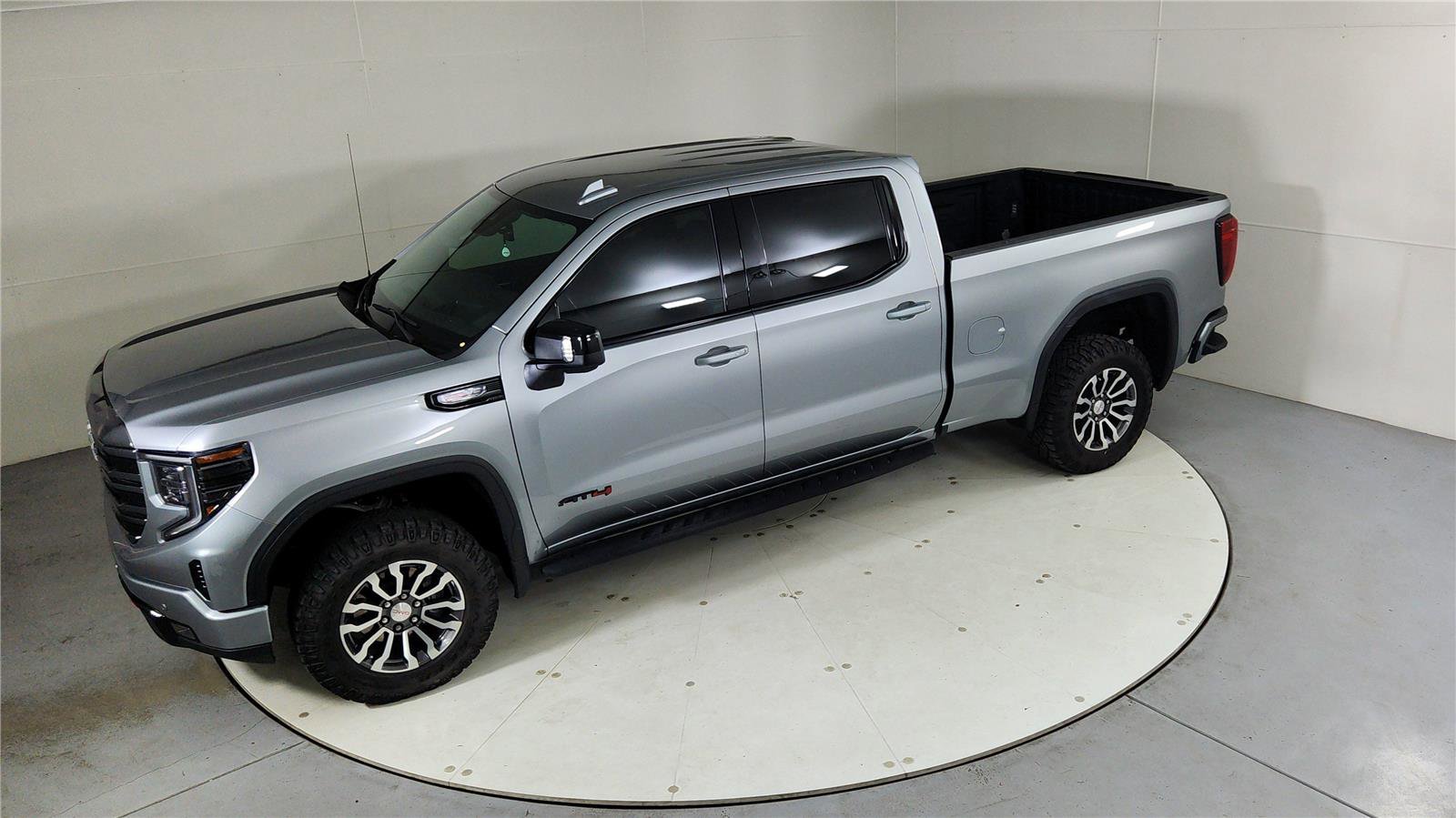 Used 2023 GMC Sierra 1500 AT4 w/ Technology Package image 41
