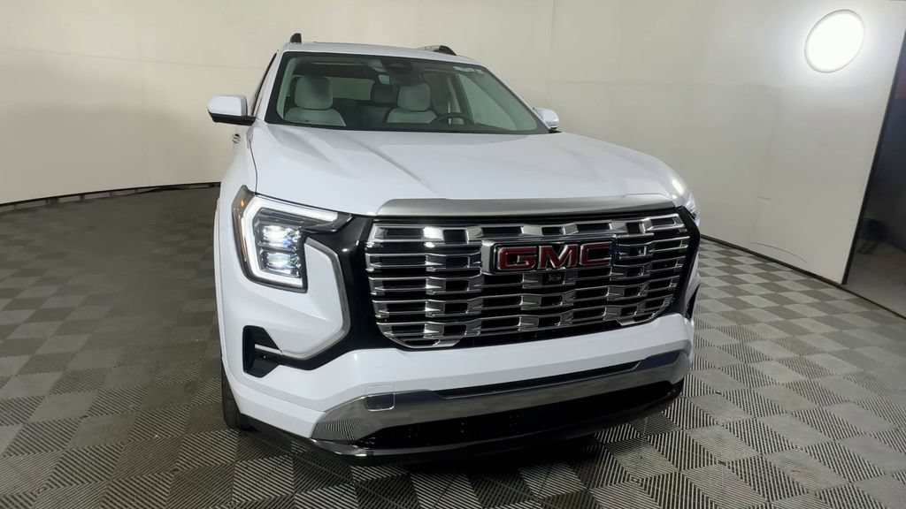 New 2027 GMC Terrain Denali w/ LPO, Floor Liner Package AWD/4WD image 3
