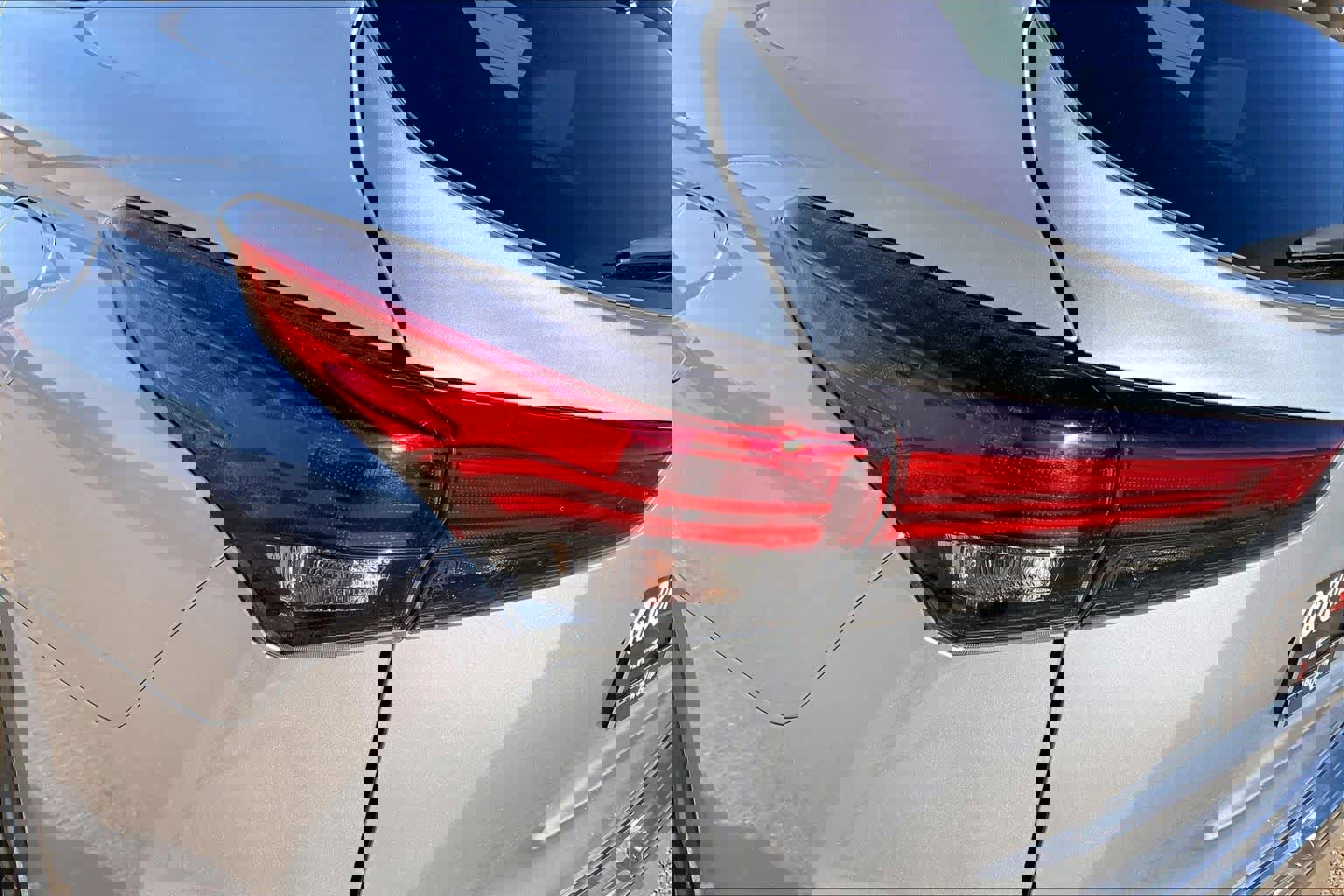 Used 2020 Toyota Highlander Platinum AWD/4WD image 29