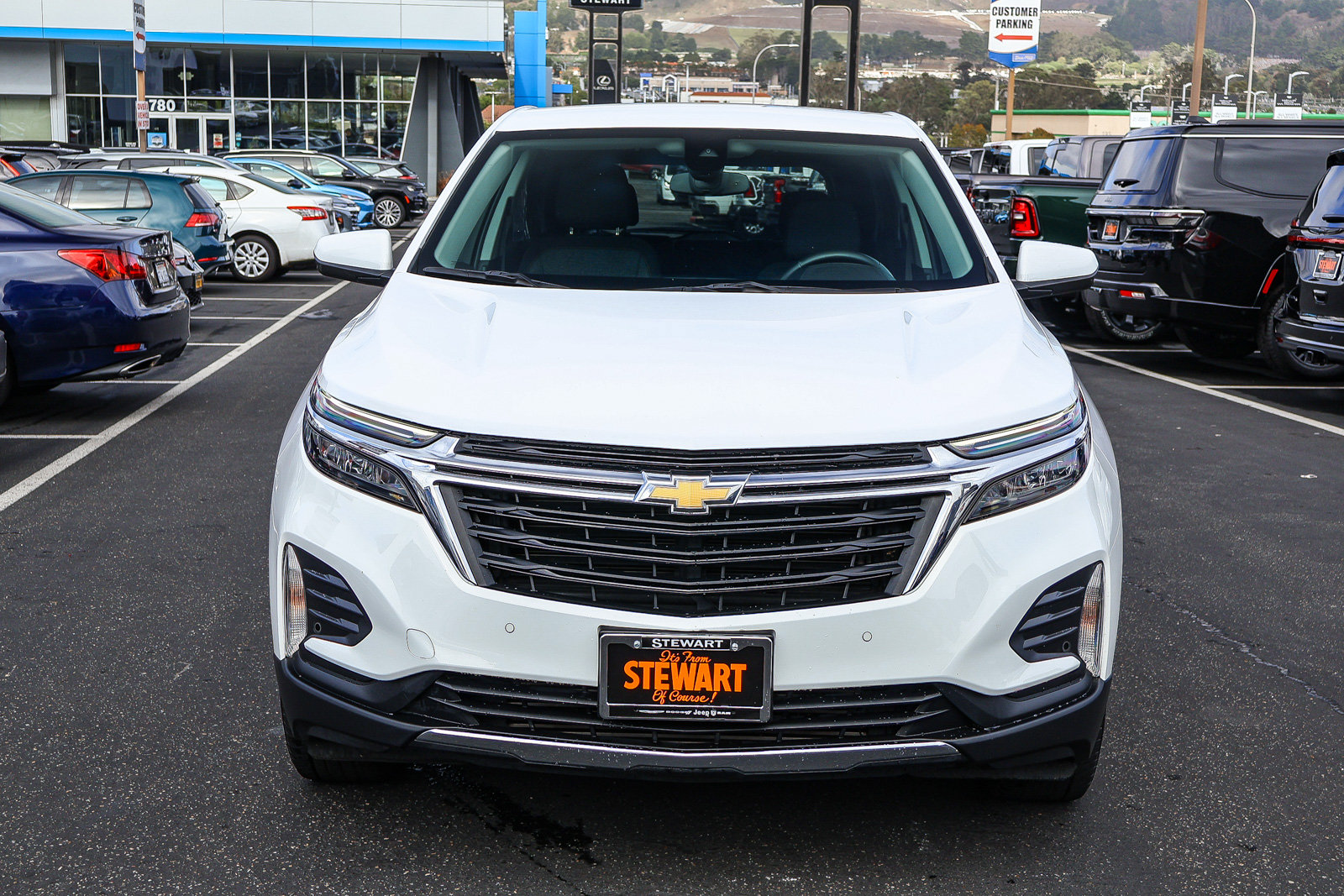 Used 2024 Chevrolet Equinox LT AWD/4WD image 17