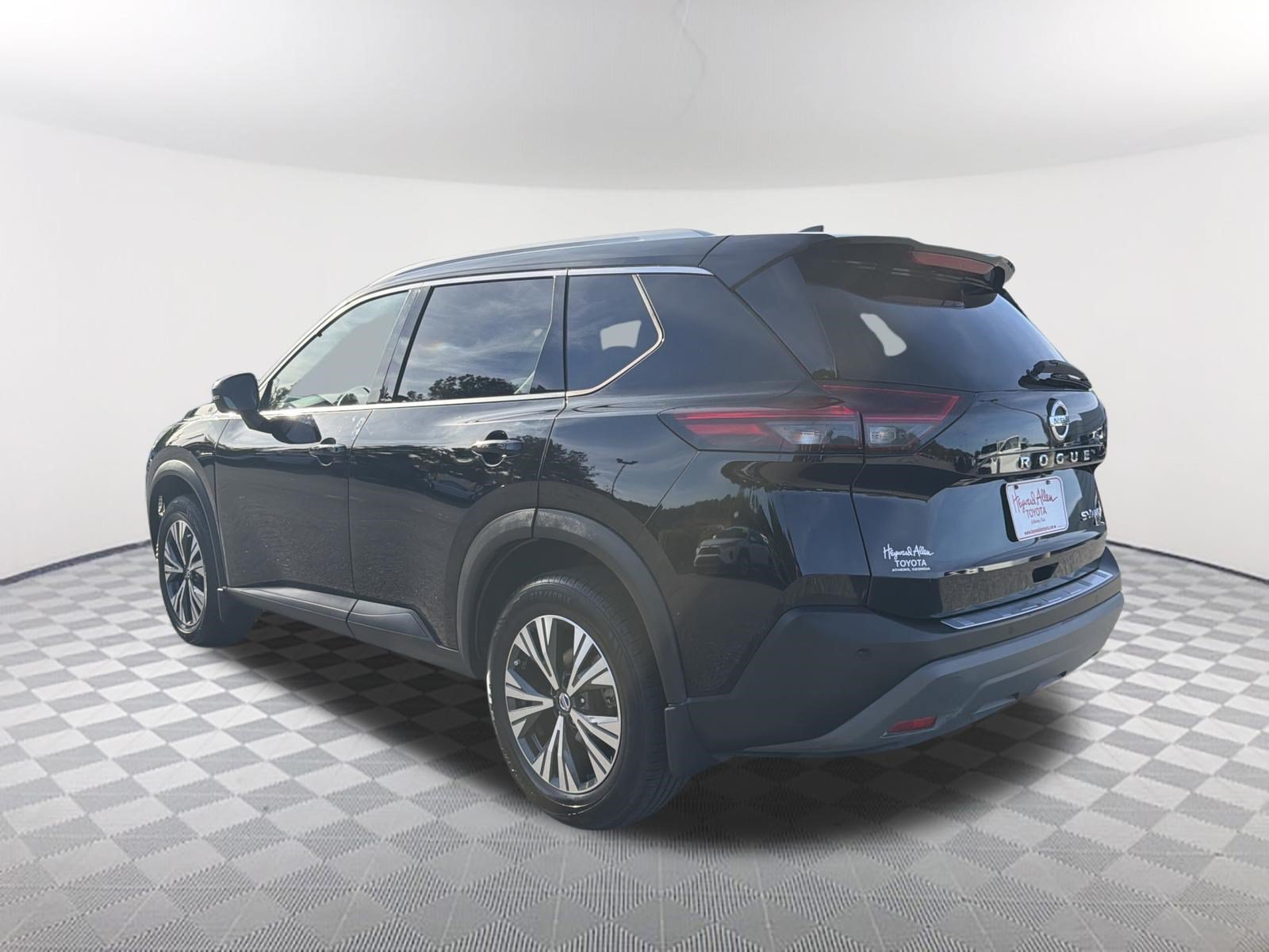 Used 2021 Nissan Rogue SV w/ Premium Package AWD/4WD image 15