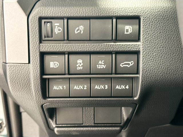 New 2025 Toyota 4Runner TRD Off-Road Premium AWD/4WD image 9