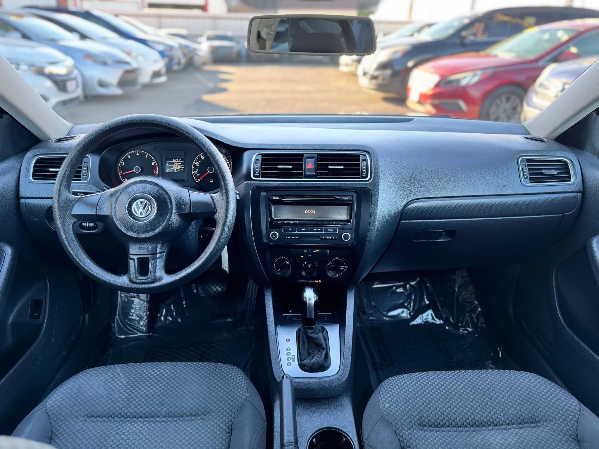 Used 2014 Volkswagen Jetta S image 33