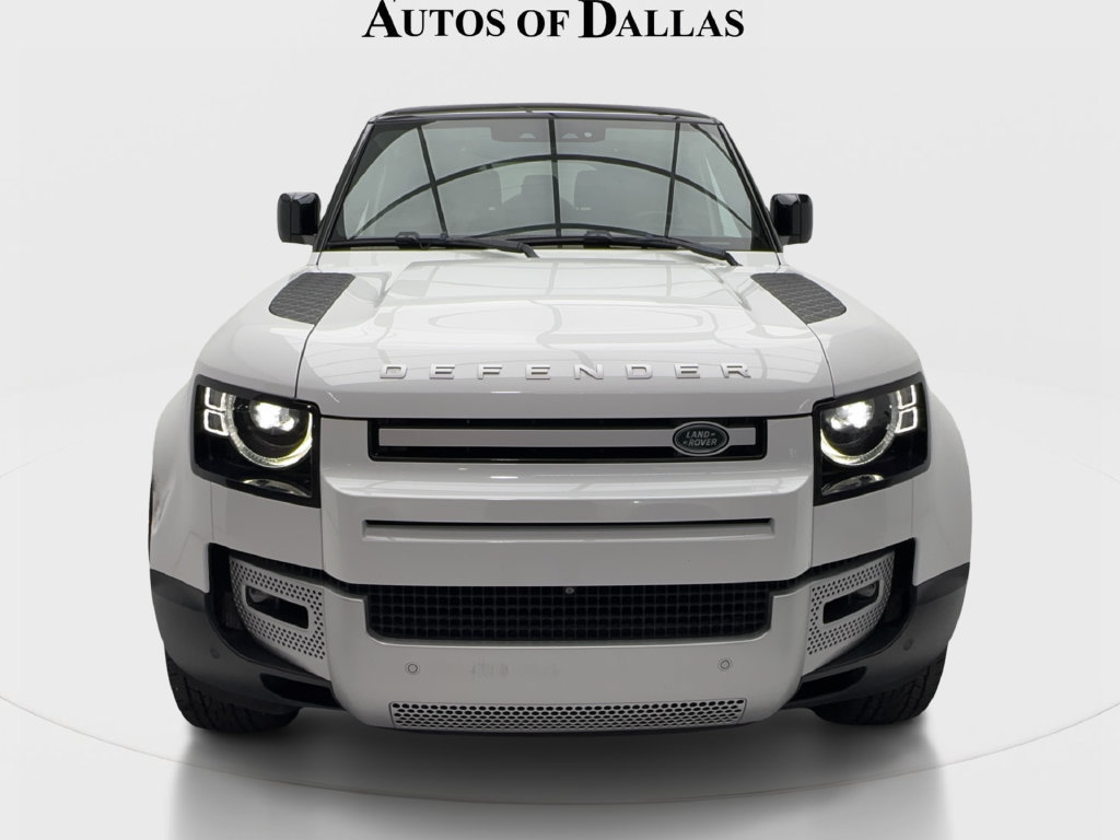 Used 2023 Land Rover Defender 130 SE AWD/4WD image 4
