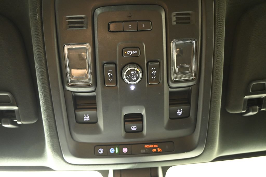 Used 2021 Chevrolet Suburban Premier w/ Premium Package AWD/4WD image 35