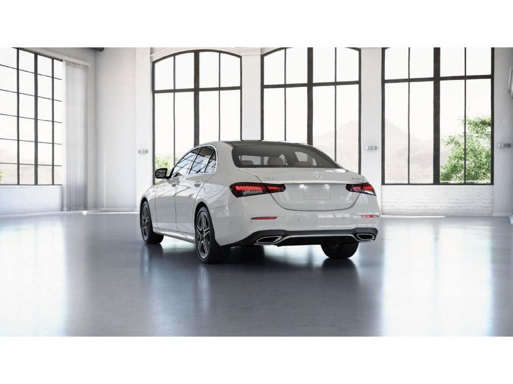 Used 2023 Mercedes-Benz E 350 4MATIC Sedan image 28