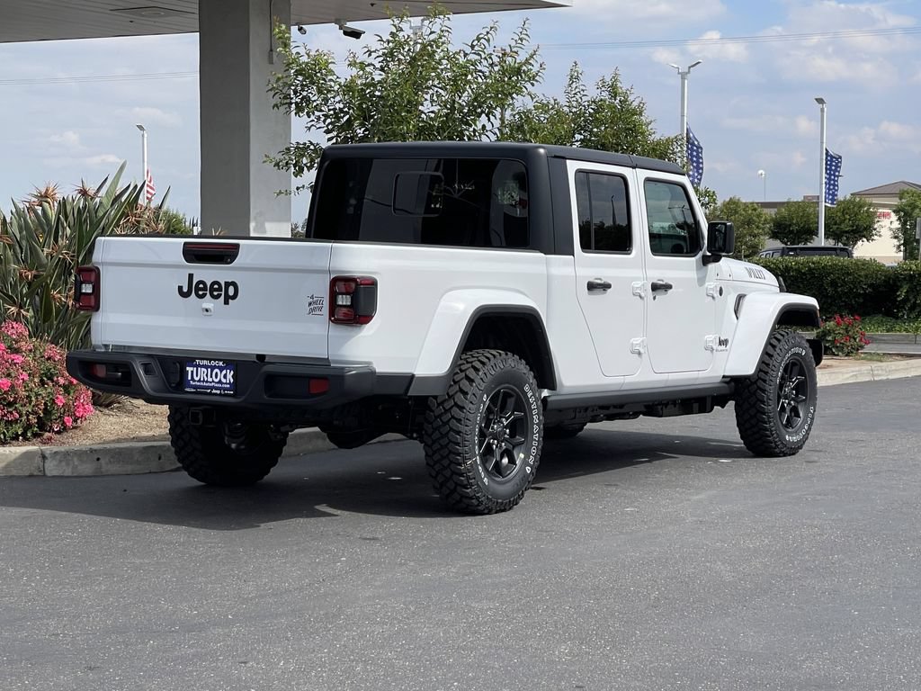 New 2026 Jeep Gladiator Sport AWD/4WD image 4