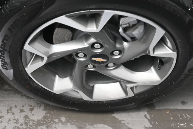 Used 2026 Chevrolet Trax LT w/ LT Convenience Package FWD image 34
