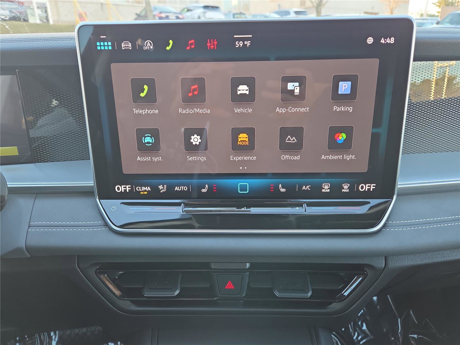 New 2026 Volkswagen Tiguan SE image 19