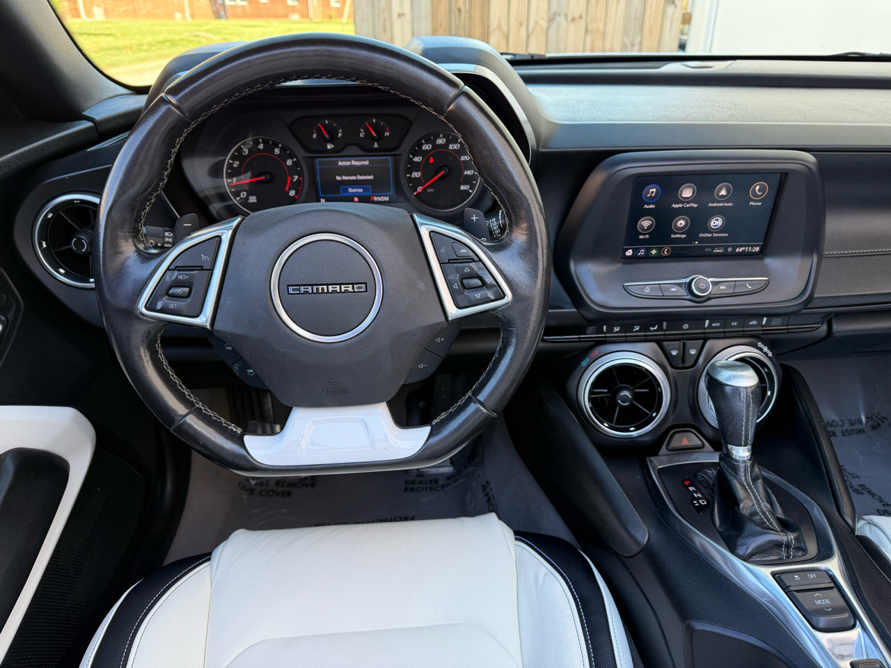 Used 2020 Chevrolet Camaro LT image 3